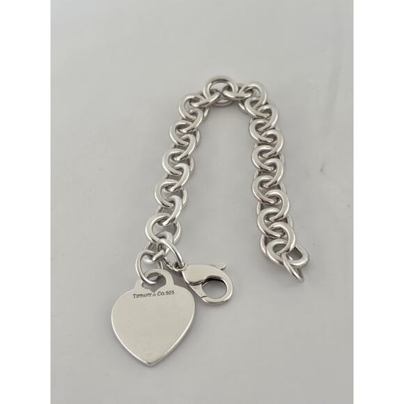 Tiffany & Co. Sterling Silver Heart Tag Chain Link Bracelet 7.75 - Picture 9 of 12